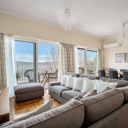 Bright Central Apartment With Splendid Sea View! Chalkida Ngoại thất bức ảnh