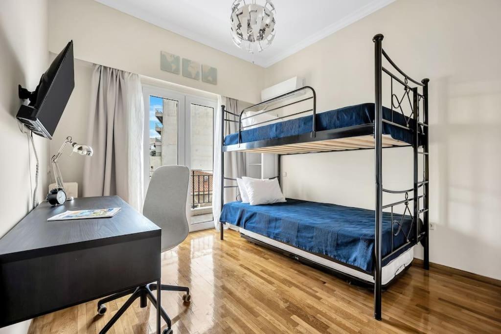Bright Central Apartment With Splendid Sea View! Chalkida Ngoại thất bức ảnh