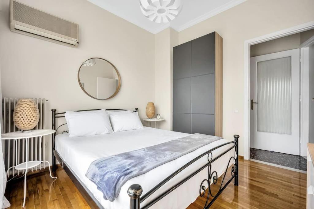 Bright Central Apartment With Splendid Sea View! Chalkida Ngoại thất bức ảnh